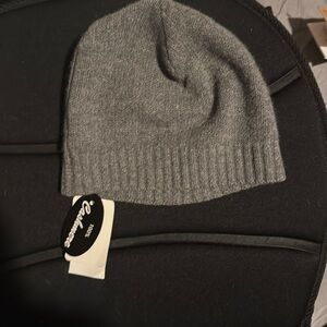 Portolano grey beanie hat NWT